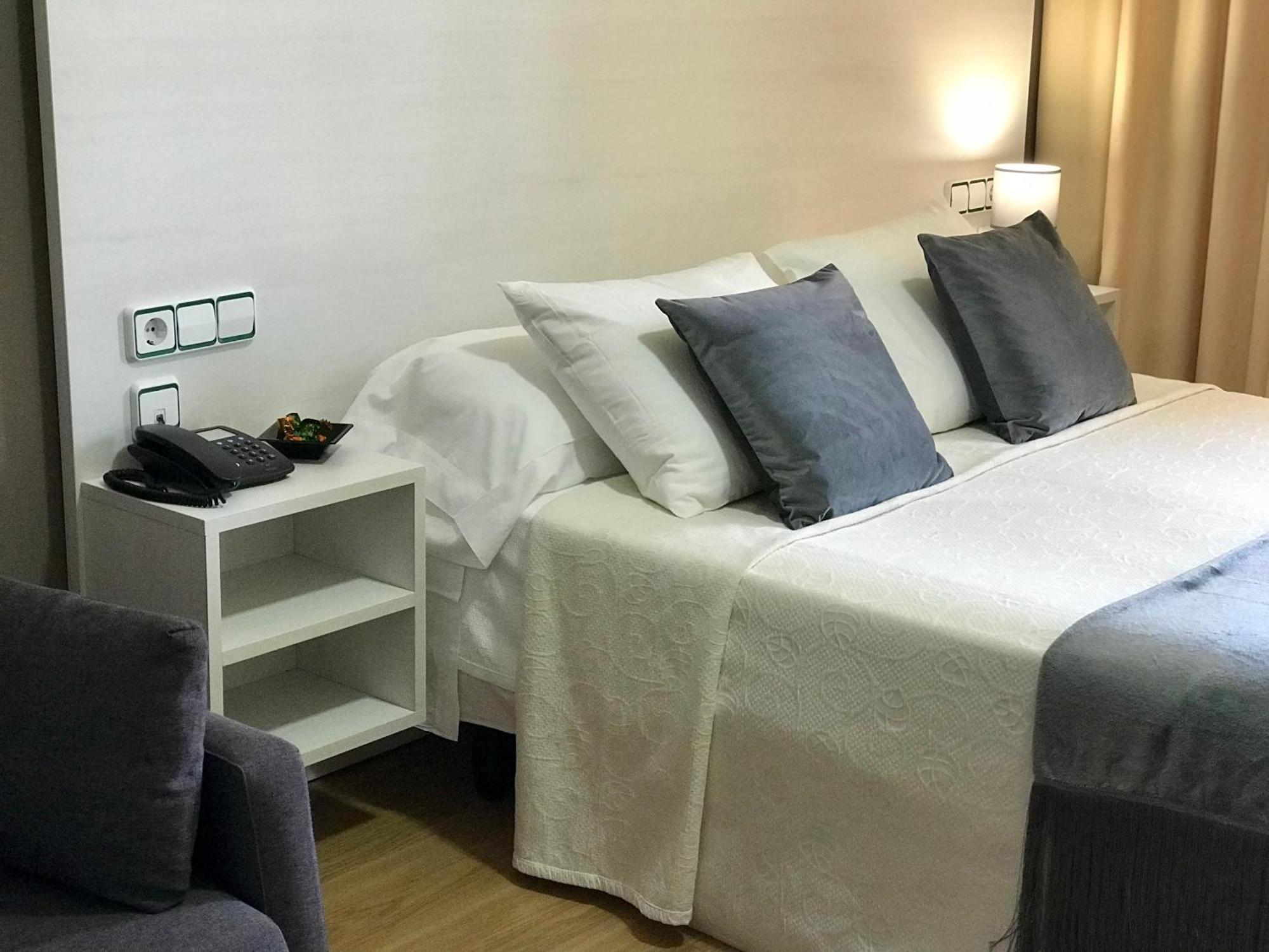 Hotel Nuevo Vichona Sanxenxo Pokoj fotografie
